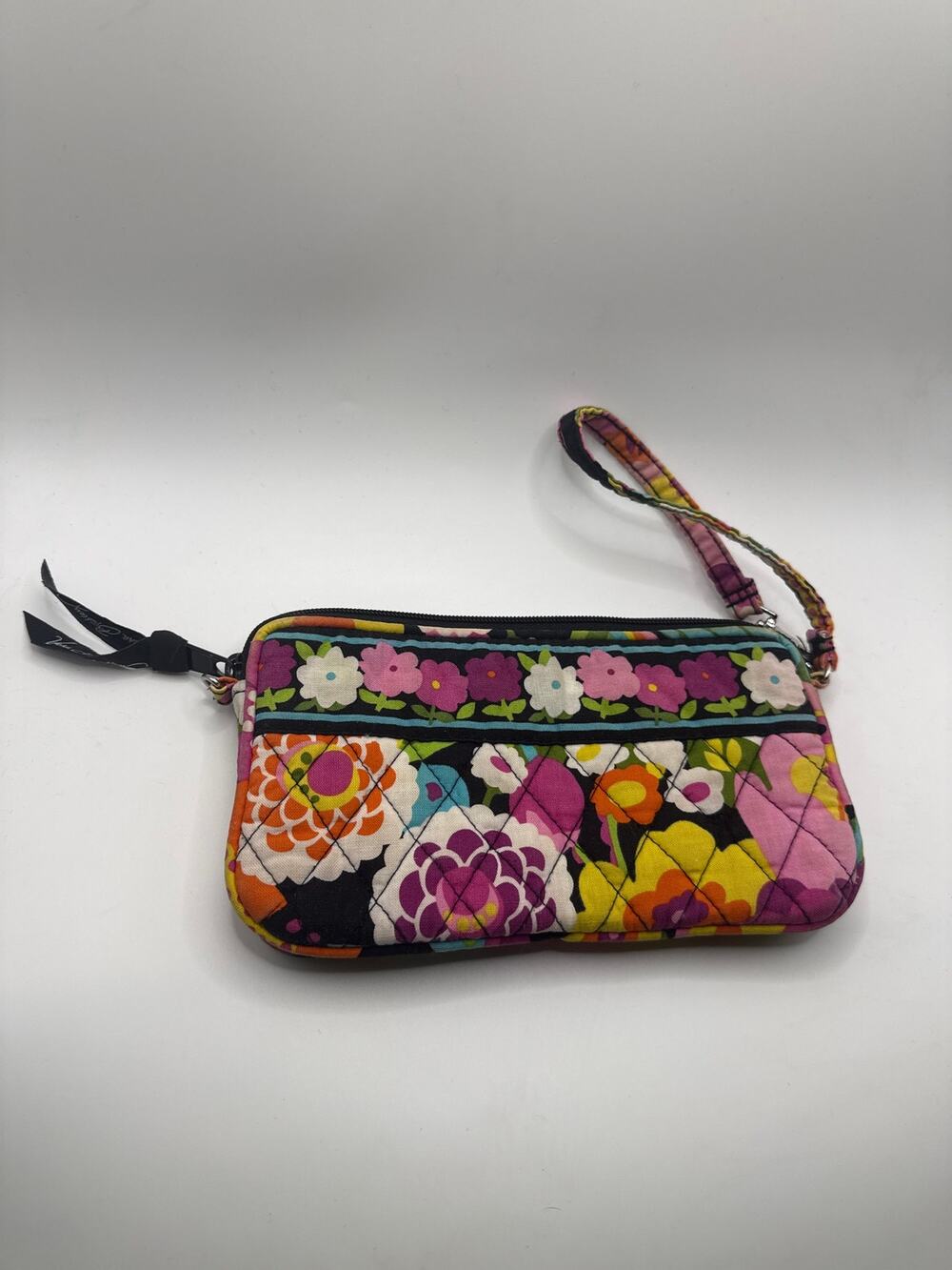 Vera Bradley Va Va Bloom Zip Around Wallet Wristlet Retired Floral Pattern
